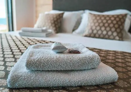 Luxury White Violeta Appartement