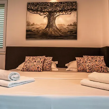 Luxury White Violeta Apartment *