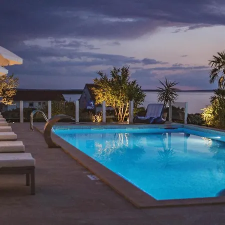 Luxury White Violeta Appartement *