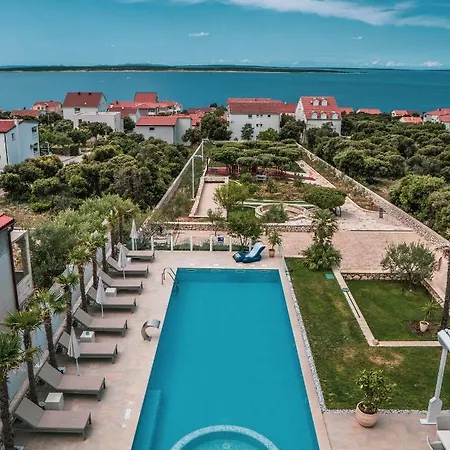 Apartment Luxury White Violeta *