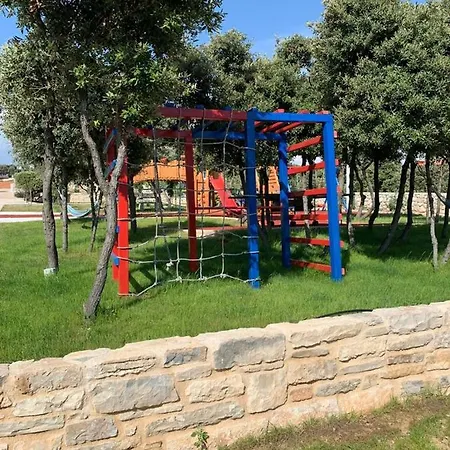 דירה Luxury White Violeta *