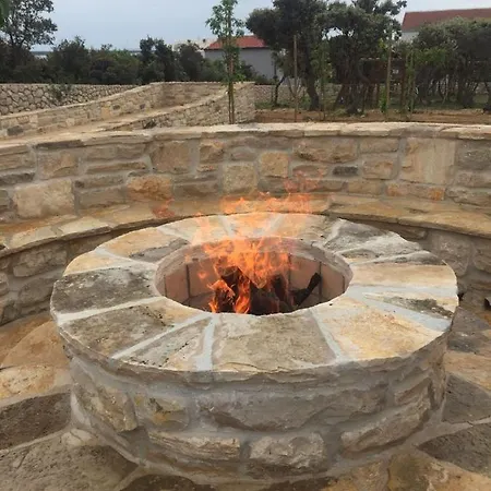 Luxury White Violeta *