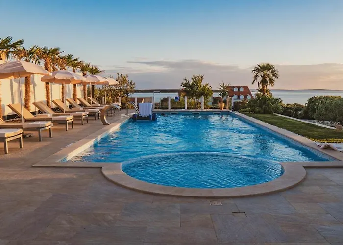 Apartmán Luxury White Violeta Mandre