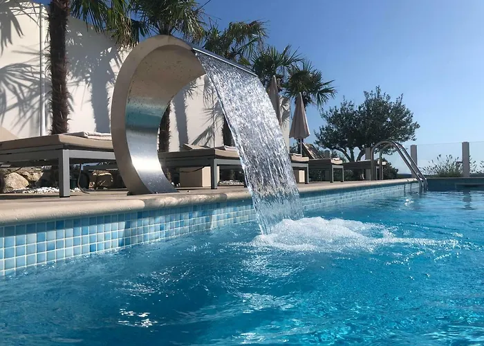 Luxury White Violeta Apartmán