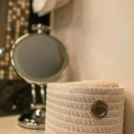 Luxury White Violeta *