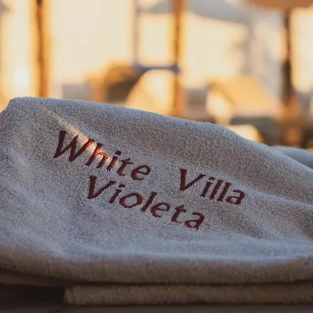 شقة Luxury White Violeta ماندري