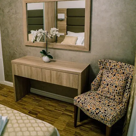 شقة Luxury White Violeta *