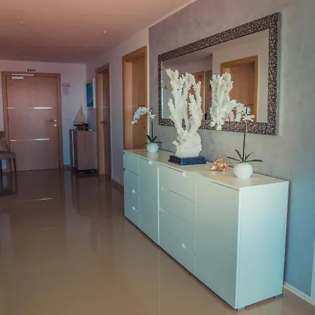 Luxury White Violeta *