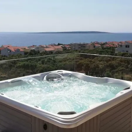 Luxury White Violeta *