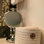 Luxury White Violeta *