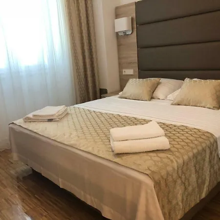 Luxury White Violeta Apartament *