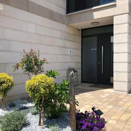 Apartament Luxury White Violeta *