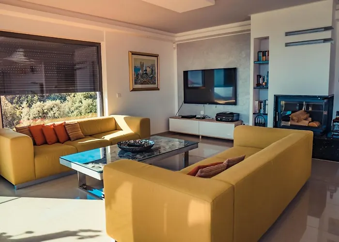 Luxury White Violeta